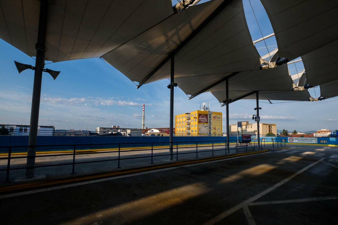 Ubytovna u nádraži Ceske Budejovice Exterior foto